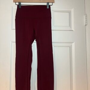 Lululemon Burgundy Cropped Leggings